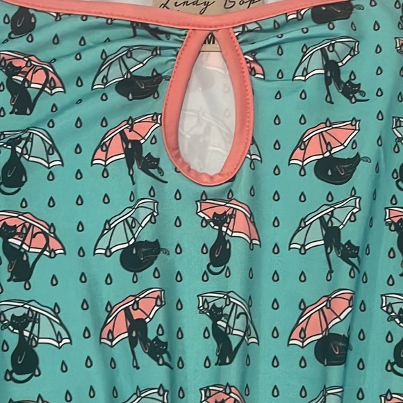 Lindy Bop Daisy Cats in Rain Retro Vintage Style Top - Picture 3 of 6